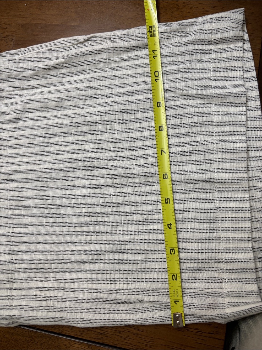 MAX STUDIO Striped Wide-Leg Woman’s- Light Gray/White pants. Extra flare leg. - Picture 15 of 16